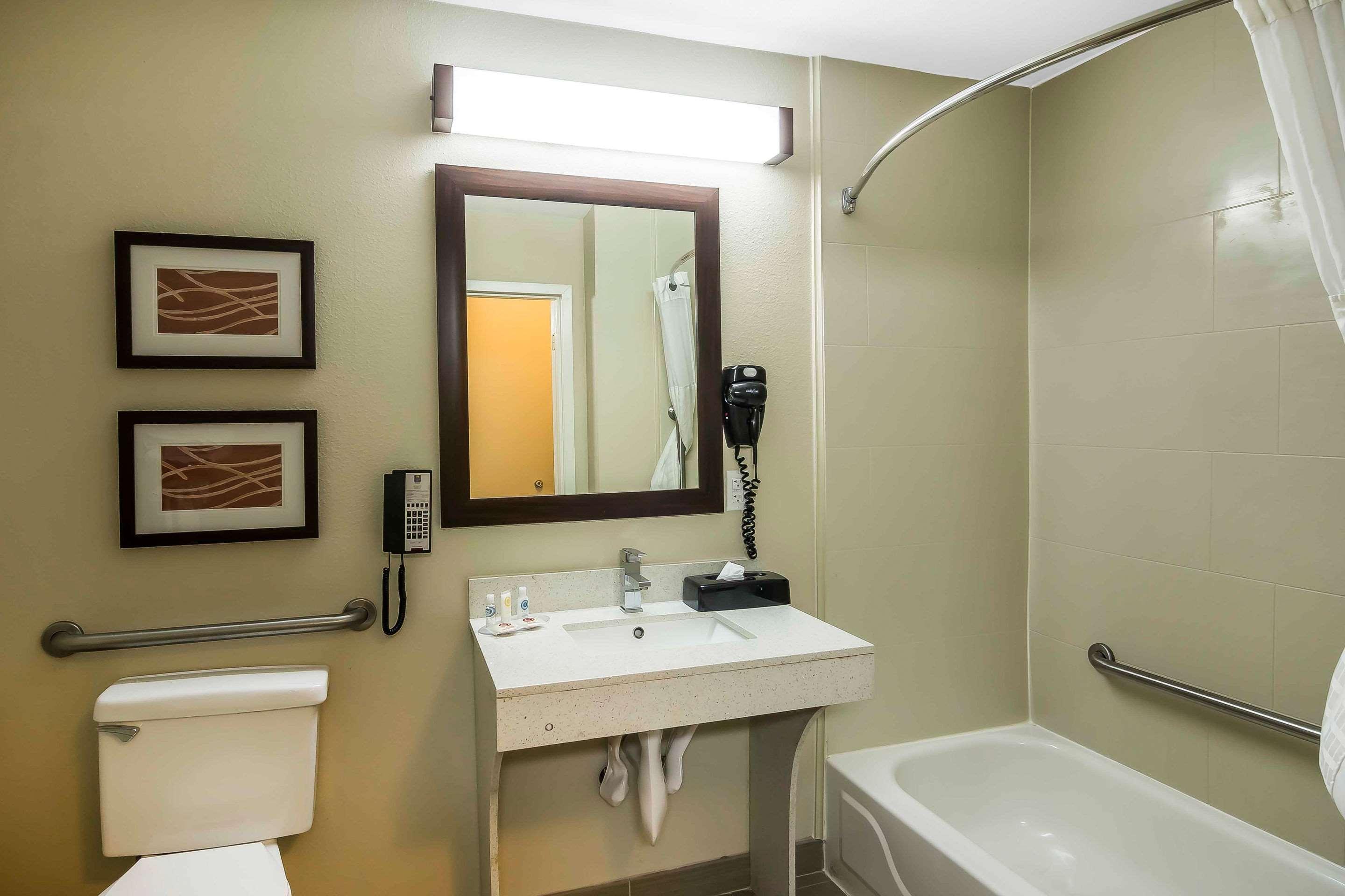 Comfort Inn & Suites Near Six Flags Lithia Springs Luaran gambar