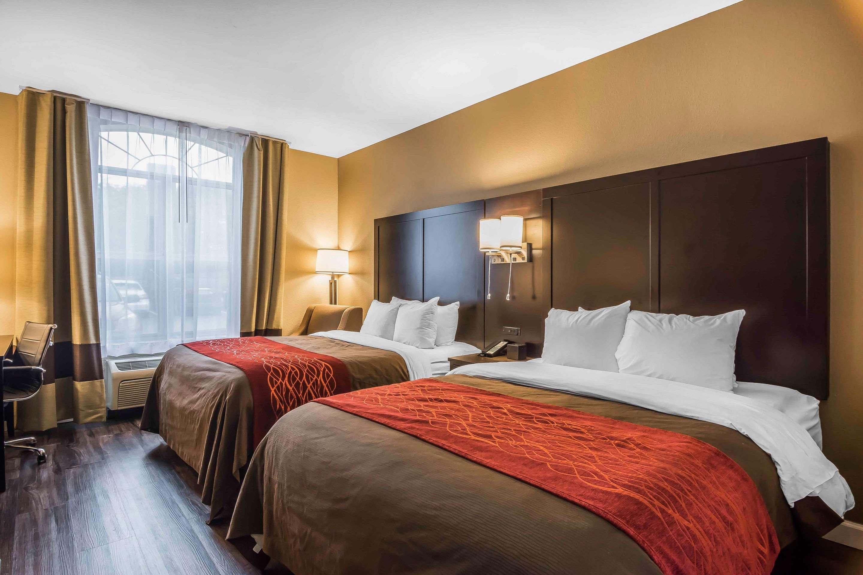 Comfort Inn & Suites Near Six Flags Lithia Springs Luaran gambar