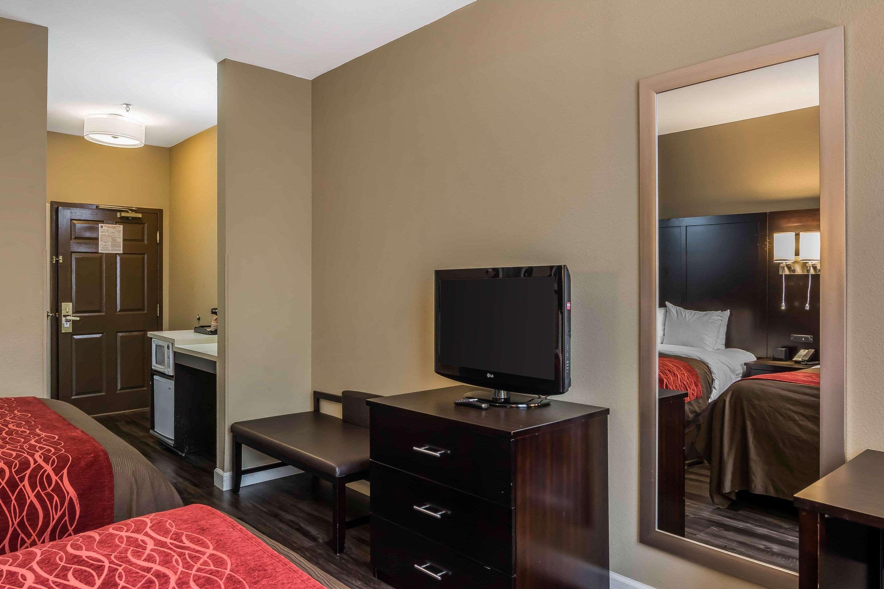 Comfort Inn & Suites Near Six Flags Lithia Springs Luaran gambar
