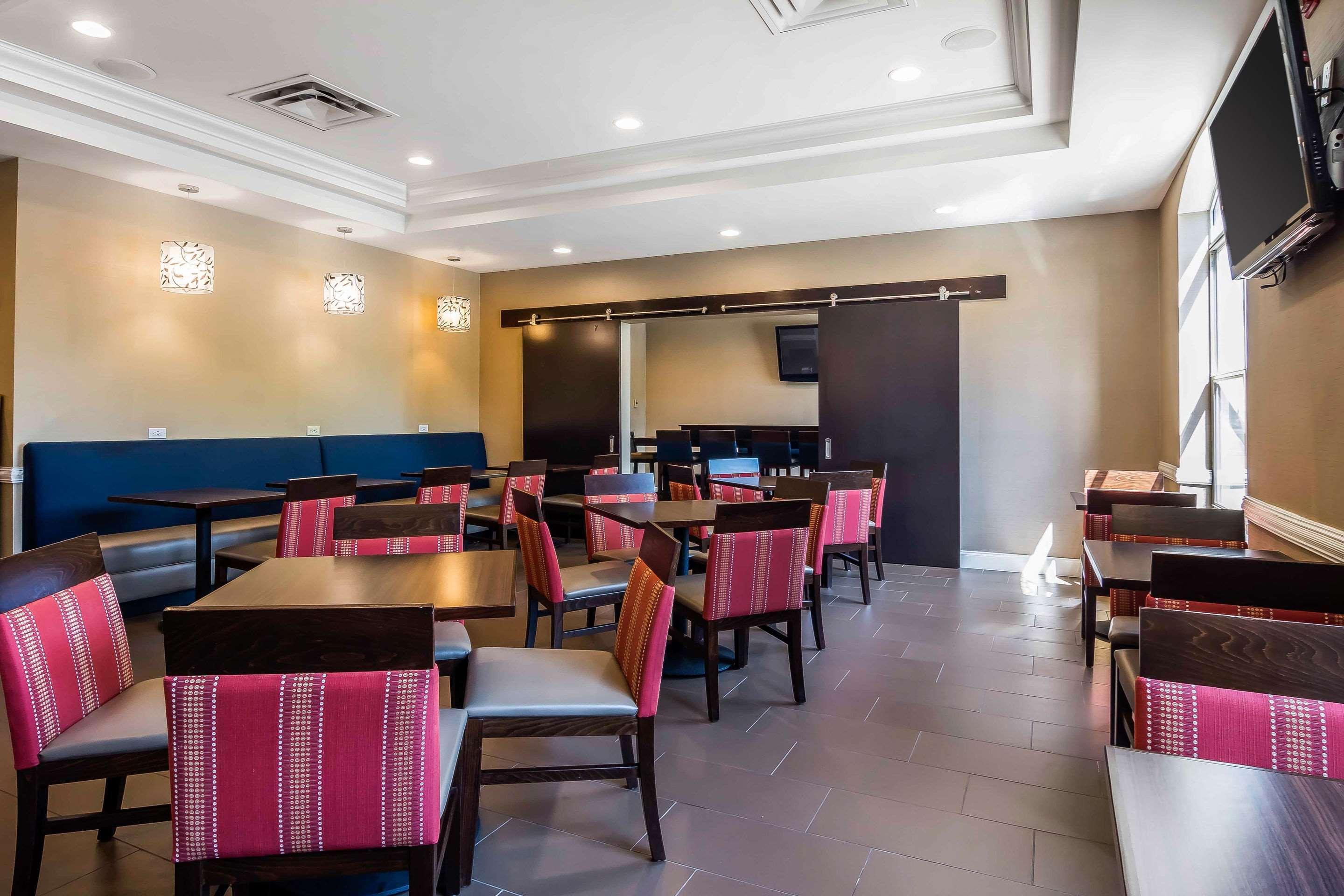 Comfort Inn & Suites Near Six Flags Lithia Springs Luaran gambar