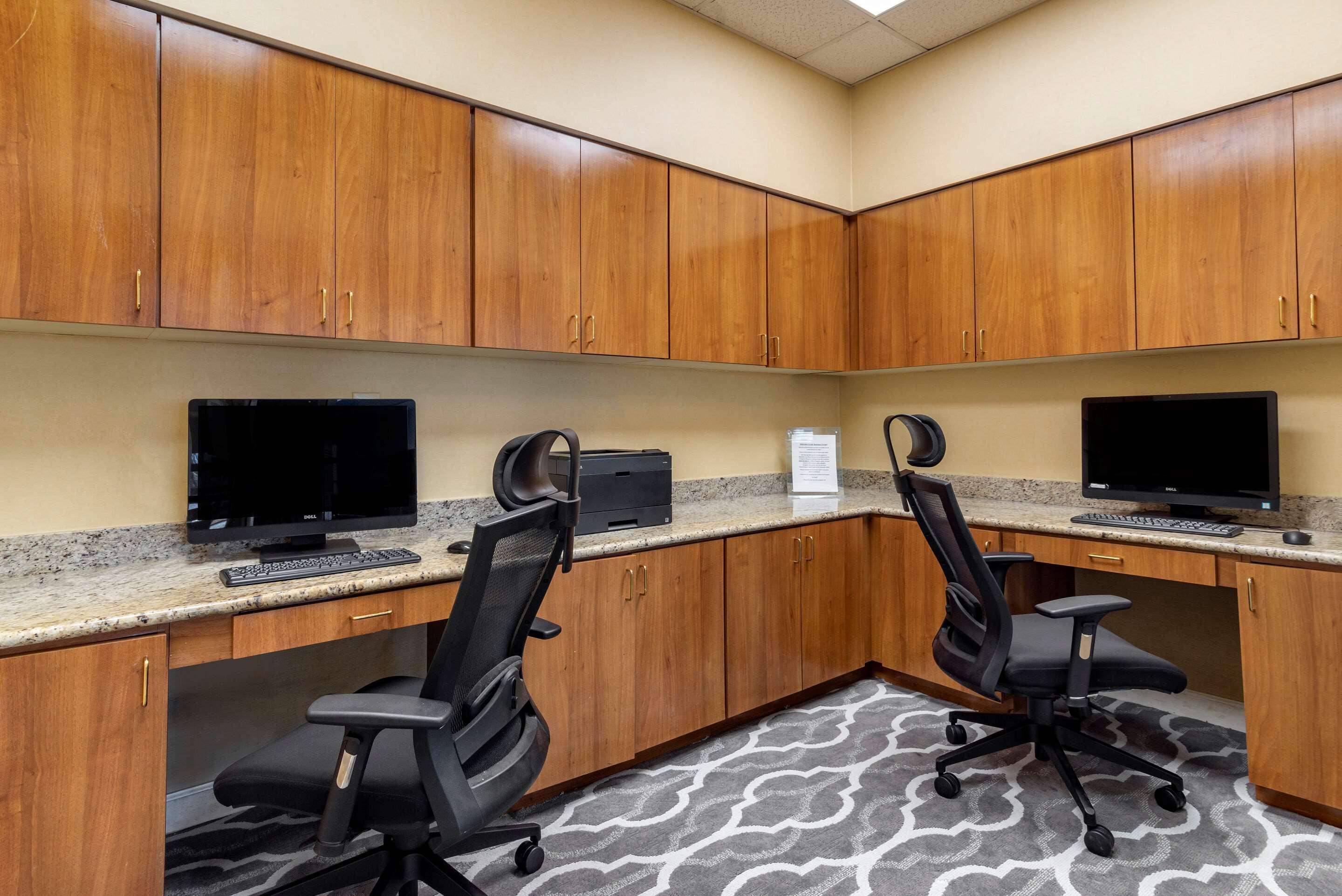 Comfort Inn & Suites Near Six Flags Lithia Springs Luaran gambar