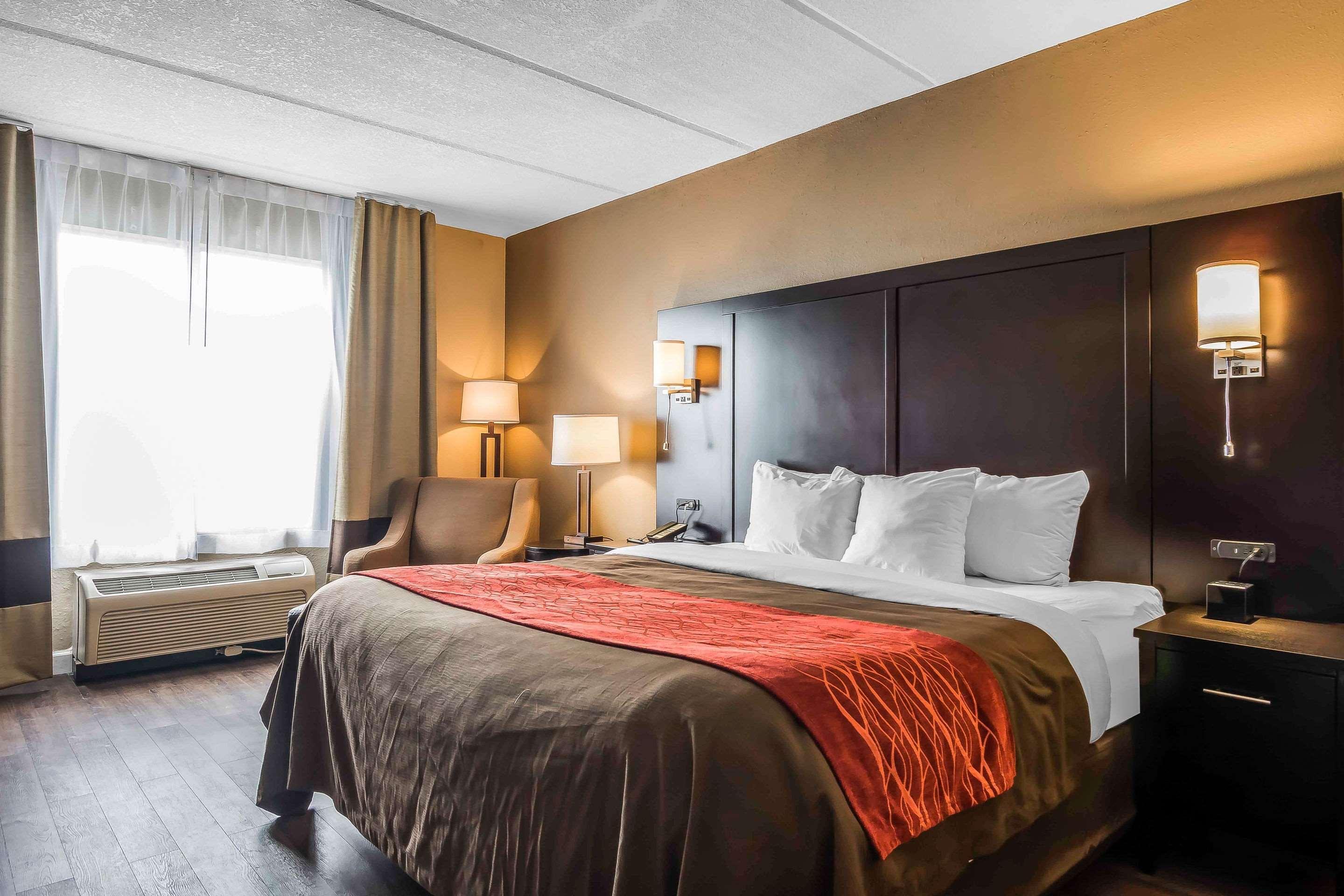 Comfort Inn & Suites Near Six Flags Lithia Springs Luaran gambar